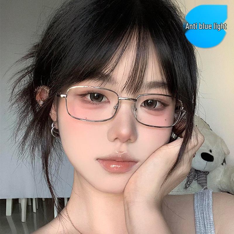 Hong Kong Style Anti-Blue Light Metal Glasses for Small Faces – Unisex Myopia Frames
Hong Kong Style Anti-Blue Light Metal Glasses for Small Faces – Unisex Myopia Frames