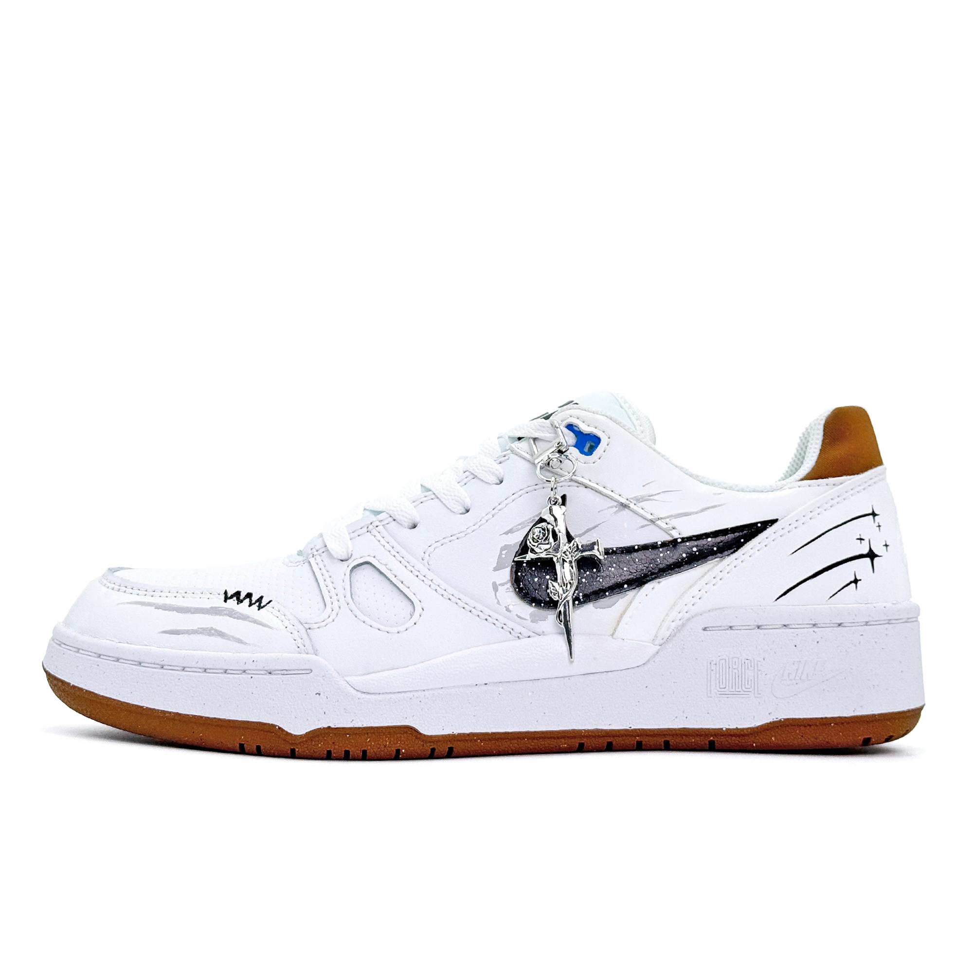 Nike Full Force Зіркове небо Стійкі до стирання Низькі кеди для скейтборду Чоловічі Чорно-білі Нові HJ3485-121(Team1745-) 44.5
Nike Full Force Зіркове небо Стійкі до стирання Низькі кеди для скейтборду Чоловічі Чорно-білі Нові HJ3485-121(Team1745-) 44.5