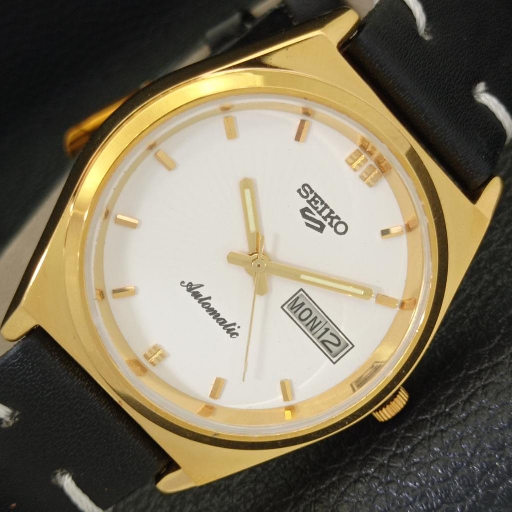 ВОССТАНОВЛЕННЫЕ ВИНТАЖНЫЕ МУЖСКИЕ ЧАСЫ SEIKO 5 AUTOMATIC JAPAN С БЕЛЫМ ЦИФЕРБЛАТОМ a435135-2 R122-a435135
ВОССТАНОВЛЕННЫЕ ВИНТАЖНЫЕ МУЖСКИЕ ЧАСЫ SEIKO 5 AUTOMATIC JAPAN С БЕЛЫМ ЦИФЕРБЛАТОМ a435135-2 R122-a435135