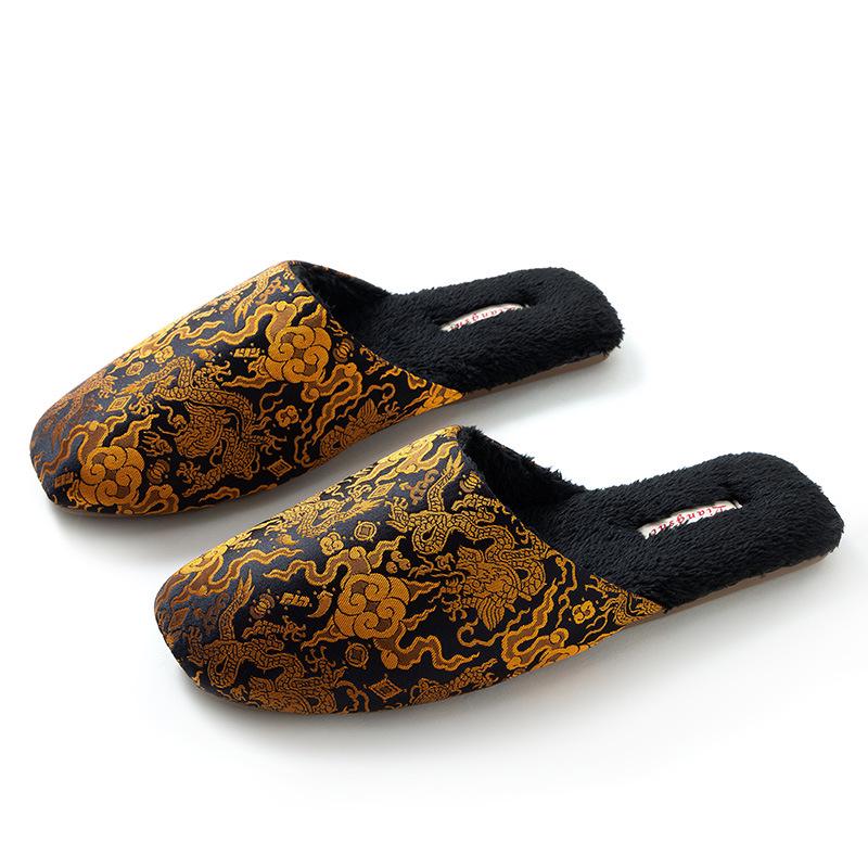 Liang Shi Women s Indoor Non-Slip Satin Slippers - Embroidered Velvet & Cotton with Chinese Floral Design 42/43 (Fits 41-42 feet)
Liang Shi Women s Indoor Non-Slip Satin Slippers - Embroidered Velvet & Cotton with Chinese Floral Design 42/43 (Fits 41-42 feet)