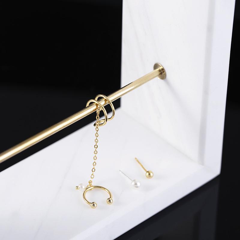 Banyan Tree S925 Silver Asymmetrical Pearl Ear Clips with Minimalist Cold Style ES1412, 925 Silver золотой
Banyan Tree S925 Silver Asymmetrical Pearl Ear Clips with Minimalist Cold Style ES1412, 925 Silver золотой