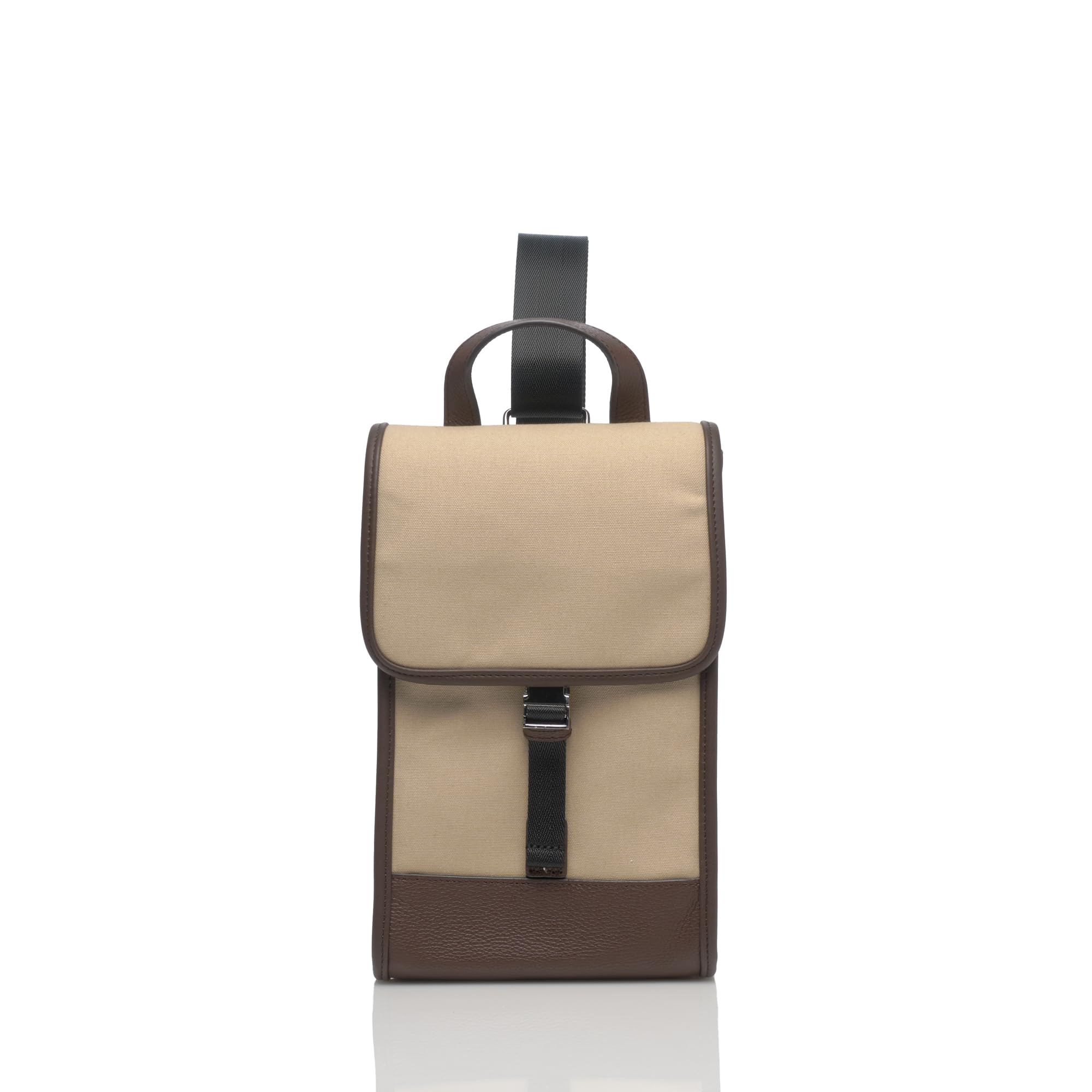 Commes Men s Tovan Body Bag
Commes Men s Tovan Body Bag