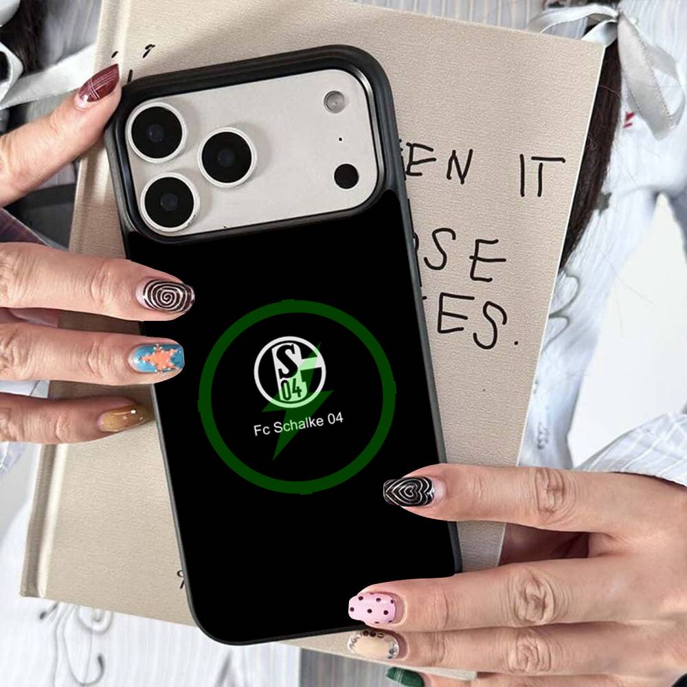 S-Schalke 04 For Magsafe Wireless Charge Magnetic Phone Case For iPhone 17 16 14 13 12 11 15 Pro Max Plus iPhone 17 pro
S-Schalke 04 For Magsafe Wireless Charge Magnetic Phone Case For iPhone 17 16 14 13 12 11 15 Pro Max Plus iPhone 17 pro