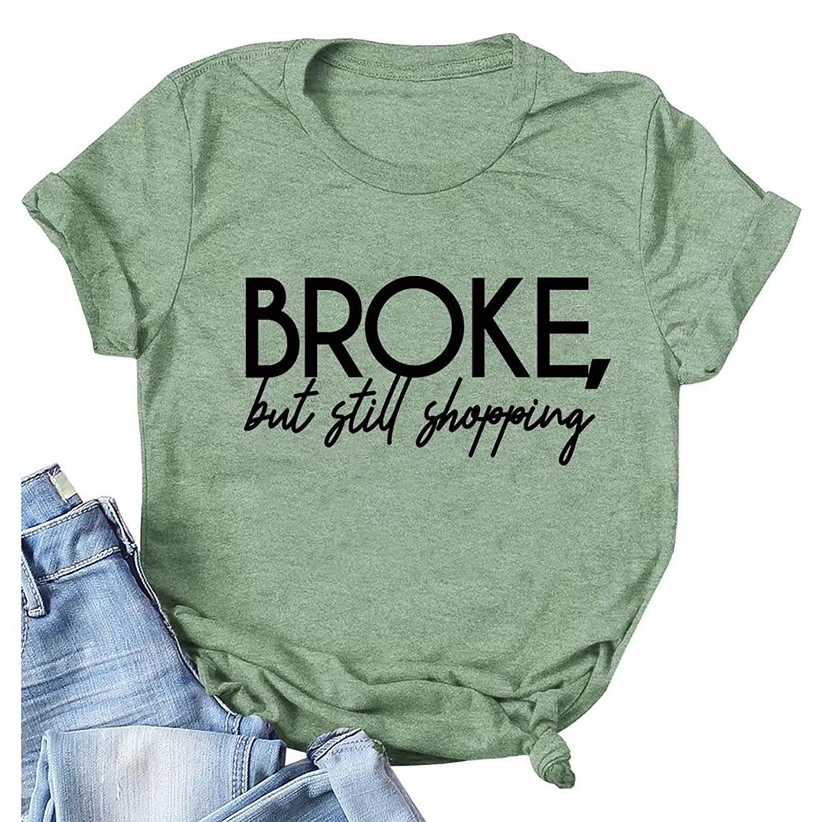 Nikitas 2022 BROKE TShirt для женщин Забавное письмо с принтом Повседневная футболка с коротким рукавом TShirt Женская футболка для подарка
Nikitas 2022 BROKE TShirt для женщин Забавное письмо с принтом Повседневная футболка с коротким рукавом TShirt Женская футболка для подарка