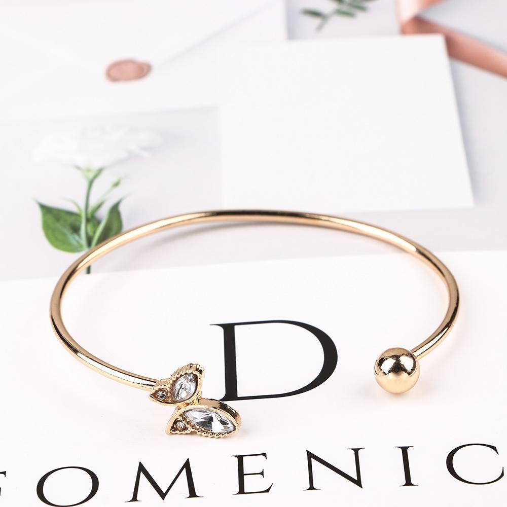 Girls Lady Crystal Rhinestone Fashion Trendy Jewelry Butterfly Bangle Cuff Bangle Opening Bracelet золотой
Girls Lady Crystal Rhinestone Fashion Trendy Jewelry Butterfly Bangle Cuff Bangle Opening Bracelet золотой