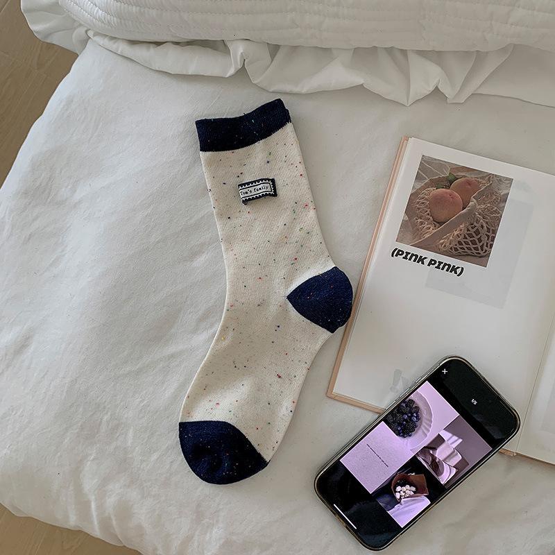 Lady Spring and Autumn Idea Gauze Mark Striped Lace Mid Tube Pile Socks 1 pair
Lady Spring and Autumn Idea Gauze Mark Striped Lace Mid Tube Pile Socks 1 pair