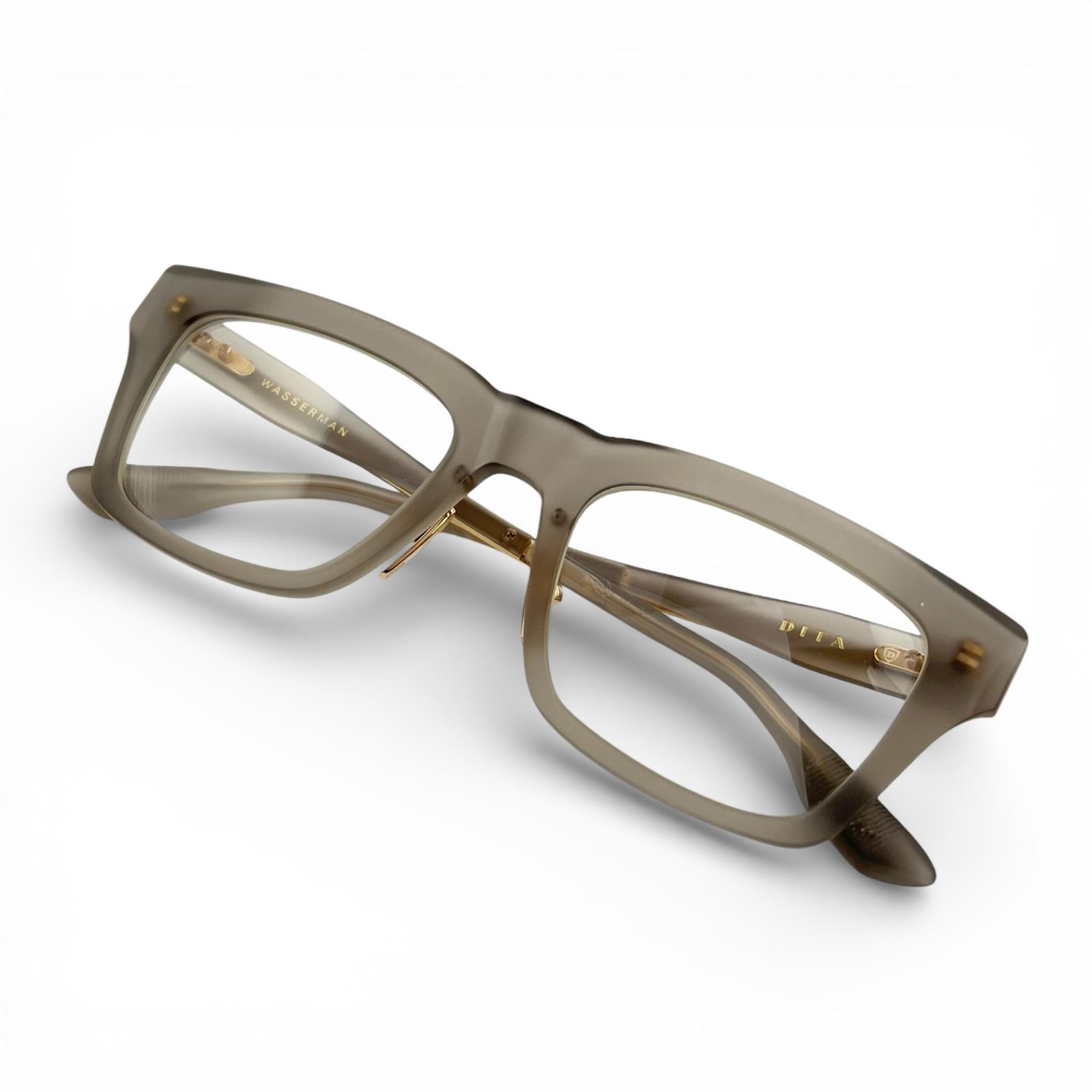 Excellent DITA Glasses WASSERMAN Square Matte Clear Gray mens DTX700 Used
Excellent DITA Glasses WASSERMAN Square Matte Clear Gray mens DTX700 Used