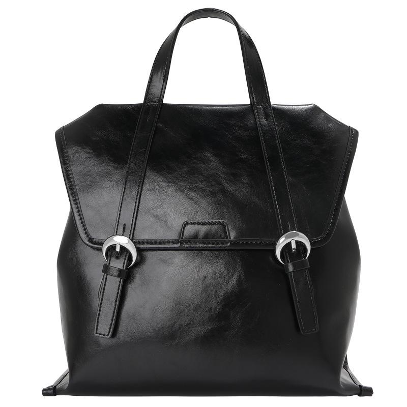 Сумка из кожи с масляной восковой пропиткой, женская кожаная сумка, ощущение высокого класса, коровья кожа, нишевый дизайн, однолямочный рюкзак, большая вместимость, для поездок на работу 30*12*25cm
Сумка из кожи с масляной восковой пропиткой, женская кожаная сумка, ощущение высокого класса, коровья кожа, нишевый дизайн, однолямочный рюкзак, большая вместимость, для поездок на работу 30*12*25cm