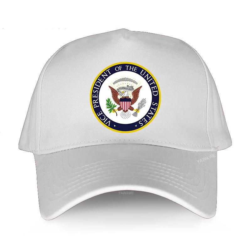 Мужские бейсболки, шляпа высокого качества, унисекс, Snapback, карточный домик, Кевин Спейси, оригинальная кепка для взрослых, новинка, женские уличные шапки
Мужские бейсболки, шляпа высокого качества, унисекс, Snapback, карточный домик, Кевин Спейси, оригинальная кепка для взрослых, новинка, женские уличные шапки