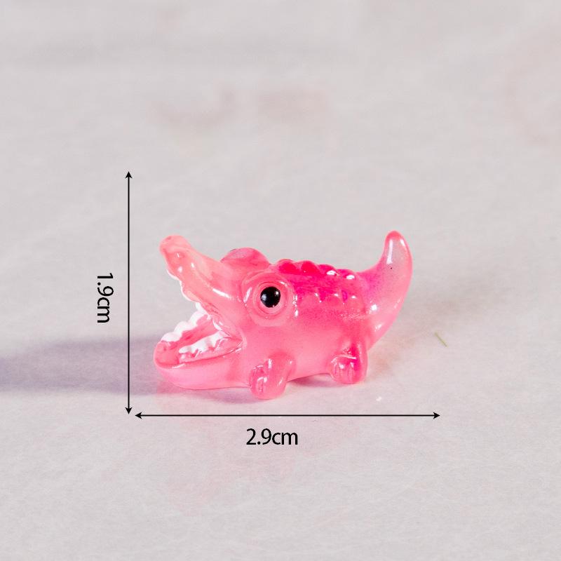 Светящийся мультяшный крокодил 3D кулон смола украшение для автомобиля
Светящийся мультяшный крокодил 3D кулон смола украшение для автомобиля