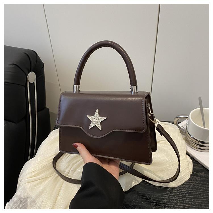 Простая летняя сумка-звезда с бриллиантами, модная летняя новинка, большая вместимость, через плечо, портативная, мессенджер, маленькая женская сумка темно-коричневого