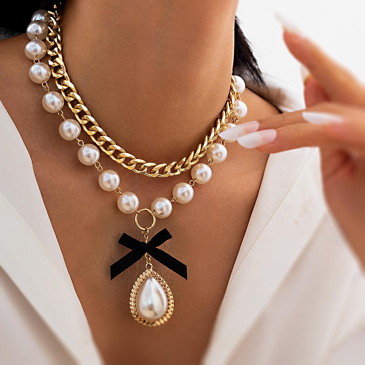 Accessories, sweet and cool imitation pearl beaded stacked necklaces, niche water drop bow pendant items
Accessories, sweet and cool imitation pearl beaded stacked necklaces, niche water drop bow pendant items