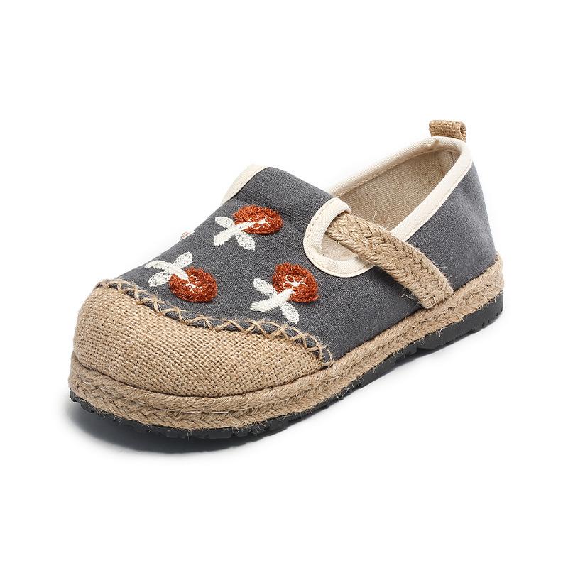 Модные повседневные туфли с круглым носком, дышащие, плетеные, с вышитым дизайном, 2024, новые, удобные, нескользящие, с плоской подошвой, женские, летние 40 серый
Модные повседневные туфли с круглым носком, дышащие, плетеные, с вышитым дизайном, 2024, новые, удобные, нескользящие, с плоской подошвой, женские, летние 40 серый