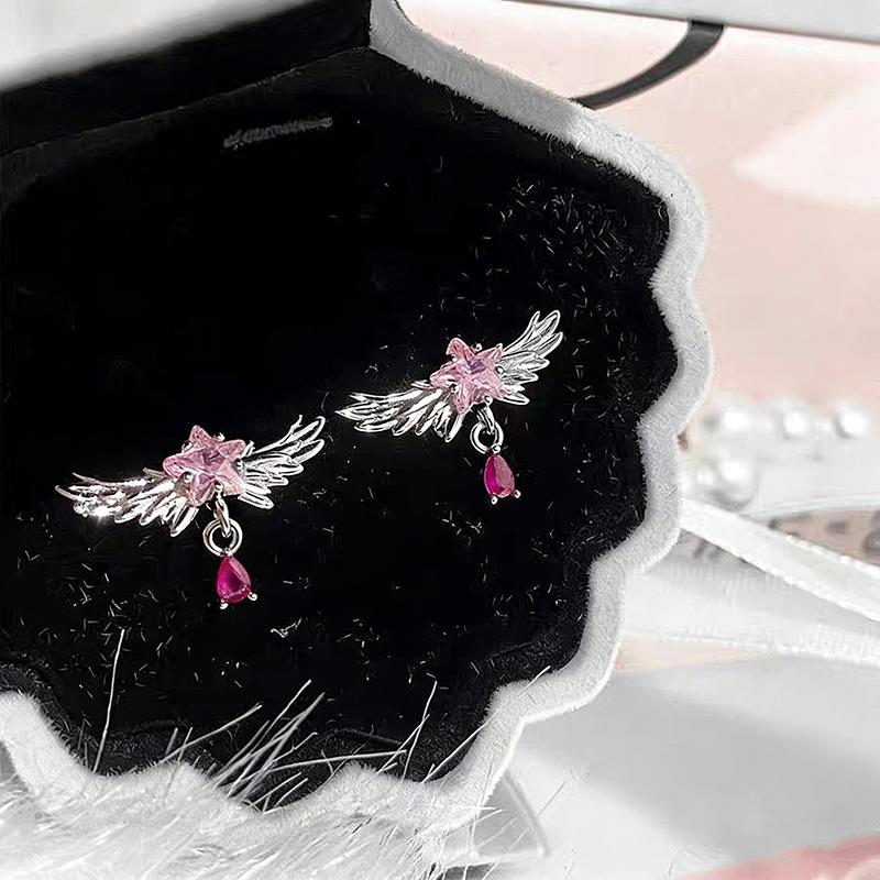 Pink Five-pointed Star Wings Water Drop Stud Earrings Female Unique Design Hot Girl Personality Charm Y2K Puncture Zircon Gift
Pink Five-pointed Star Wings Water Drop Stud Earrings Female Unique Design Hot Girl Personality Charm Y2K Puncture Zircon Gift