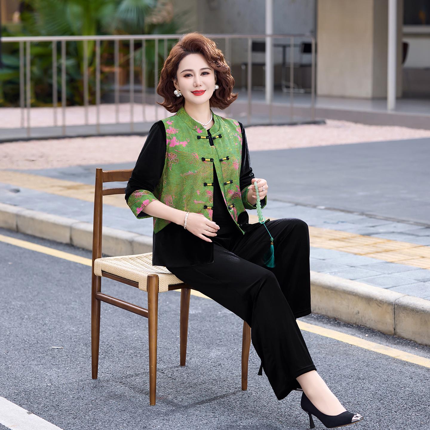 2026 Chinese Style Elegant Three-Piece Set for Women Aged 40-60: Mid-aged and Elderly Spring Casual Mother s Outfit 2XL (Recommended for 110-125 lbs)
2026 Chinese Style Elegant Three-Piece Set for Women Aged 40-60: Mid-aged and Elderly Spring Casual Mother s Outfit 2XL (Recommended for 110-125 lbs)