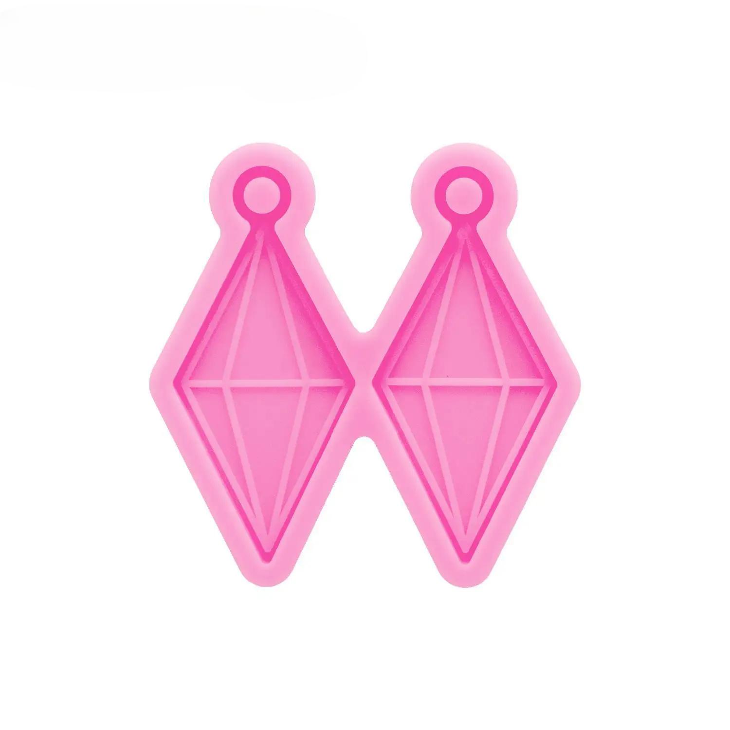 Glossy Horseshoe/Heart/Kunai Knife Earrings Silicone Molds Make Crafts with Epoxy DIY Handmade charms Resin art Mold
Glossy Horseshoe/Heart/Kunai Knife Earrings Silicone Molds Make Crafts with Epoxy DIY Handmade charms Resin art Mold