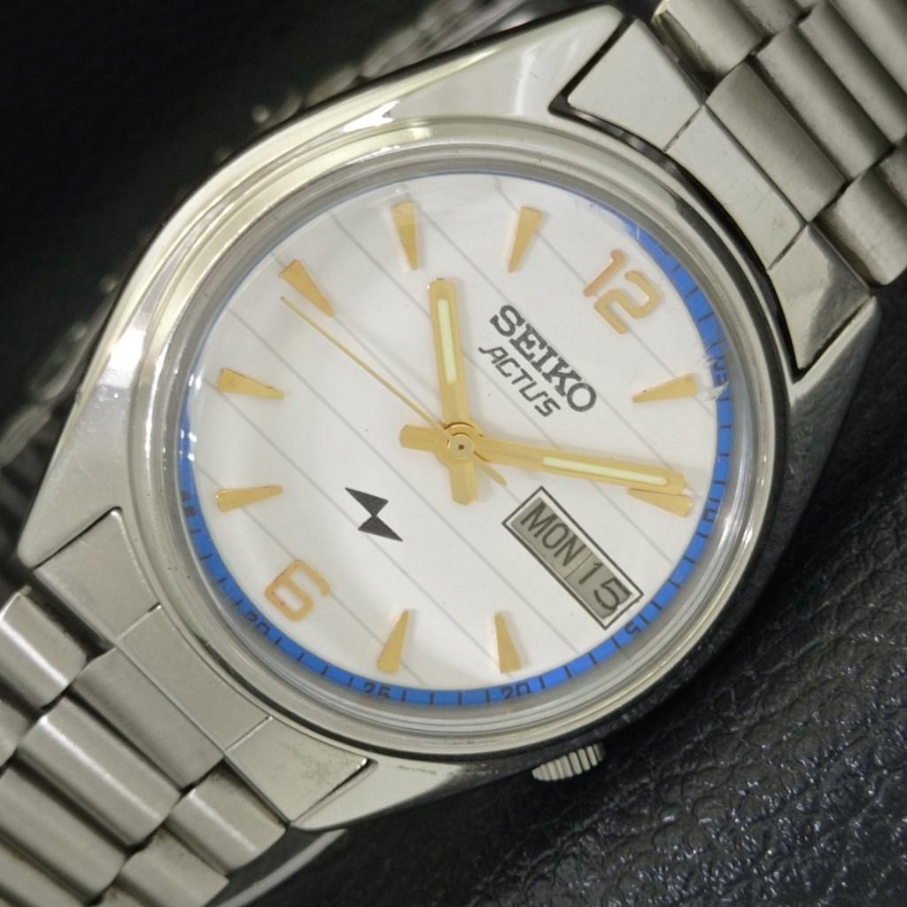 USED GENUINE VINTAGE SEIKO ACTUS AUTOMATIC JAPAN MENS WHITE DIAL WATCH a433299-2 R115-a433299
USED GENUINE VINTAGE SEIKO ACTUS AUTOMATIC JAPAN MENS WHITE DIAL WATCH a433299-2 R115-a433299