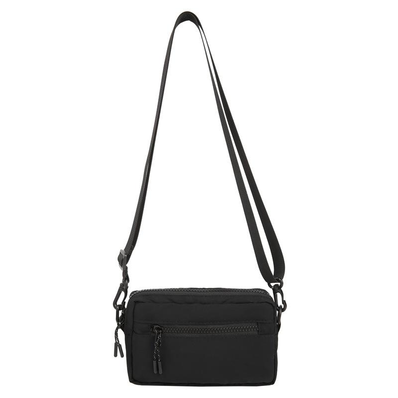 Niche Mini Crossbody Phone Bag Lightweight Travel Cycling Outdoor Casual Tissue Coin Purse for Lipstick Earphones Power Bank
Niche Mini Crossbody Phone Bag Lightweight Travel Cycling Outdoor Casual Tissue Coin Purse for Lipstick Earphones Power Bank