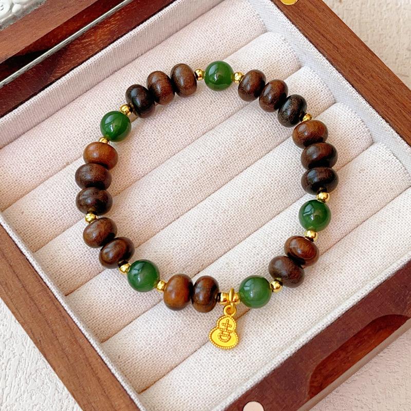 Yao Shen Wooden Bracelet Female Jasper Bracelet New Chinese Niche Girlfriend Gift
Yao Shen Wooden Bracelet Female Jasper Bracelet New Chinese Niche Girlfriend Gift