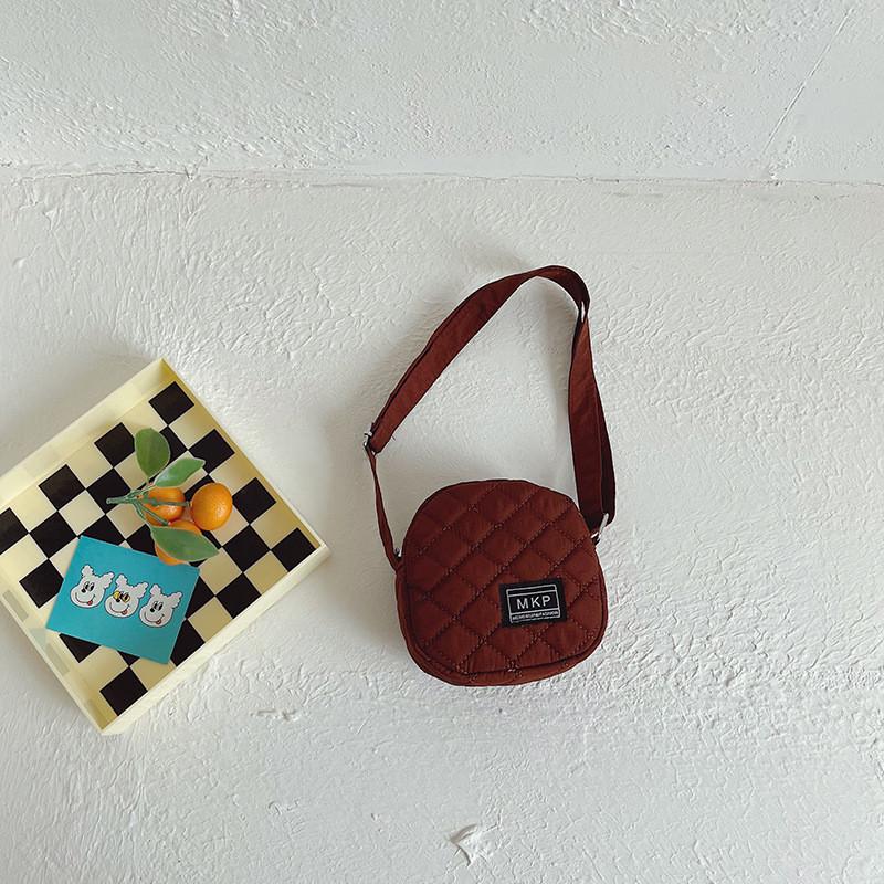 Stylish Mini Canvas Crossbody Bag For Kids With Embroidered Design And Zipper Closure
Stylish Mini Canvas Crossbody Bag For Kids With Embroidered Design And Zipper Closure