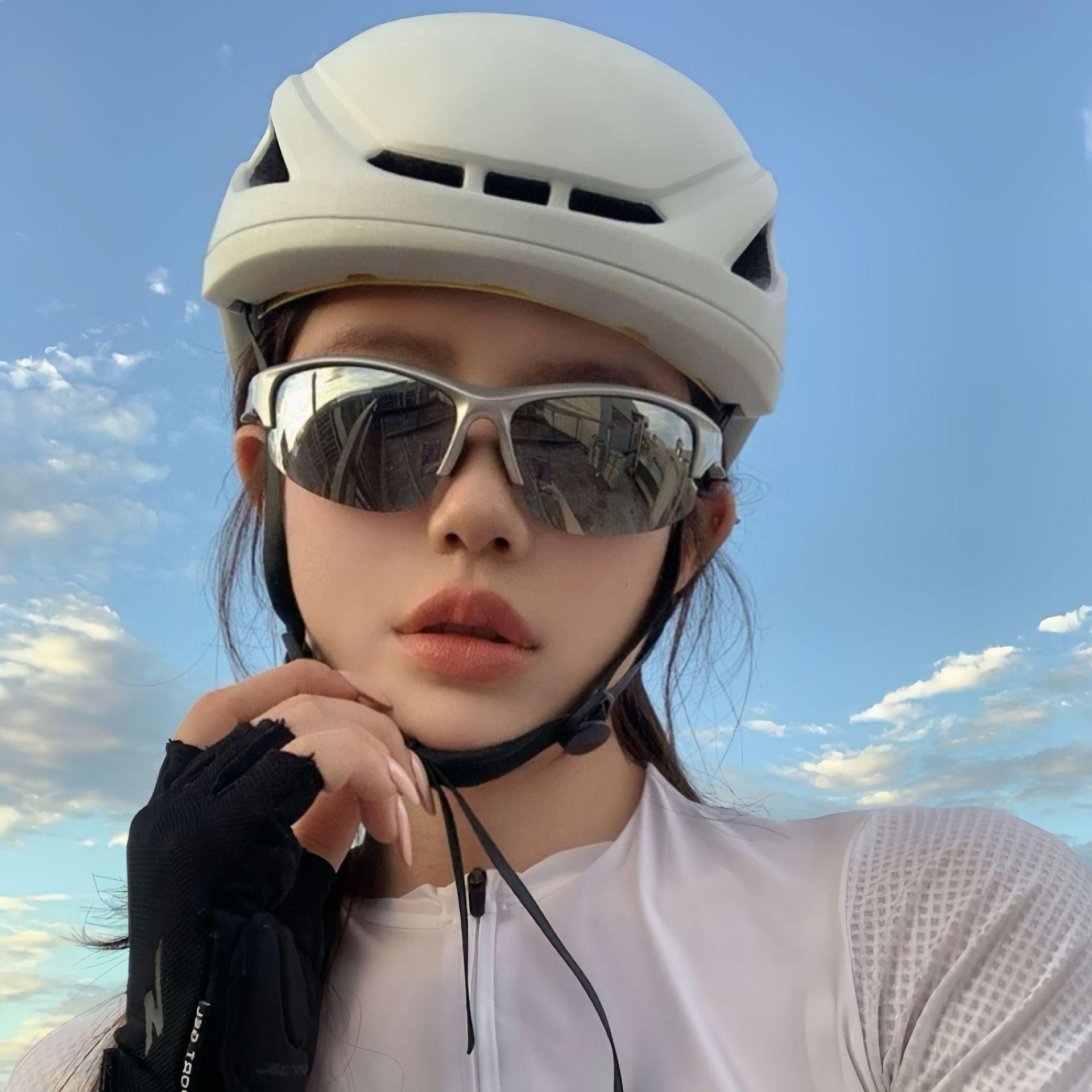 Sports Sunglasses Outdoor Men And Women Colorful Polarized Sunglasses Riding Fishing Sunglasses 3246 коричневий
Sports Sunglasses Outdoor Men And Women Colorful Polarized Sunglasses Riding Fishing Sunglasses 3246 коричневий