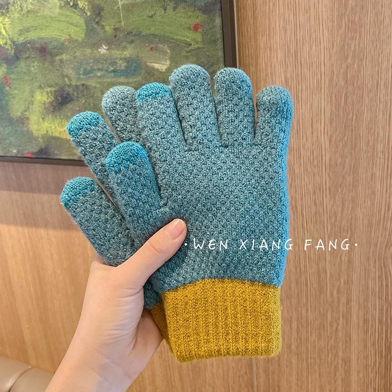 Gloves winter women s velvet thickened wool knitted contrasting colors five-finger cycling to keep warm, windproof and cold-proof men One size синий
Gloves winter women s velvet thickened wool knitted contrasting colors five-finger cycling to keep warm, windproof and cold-proof men One size синий