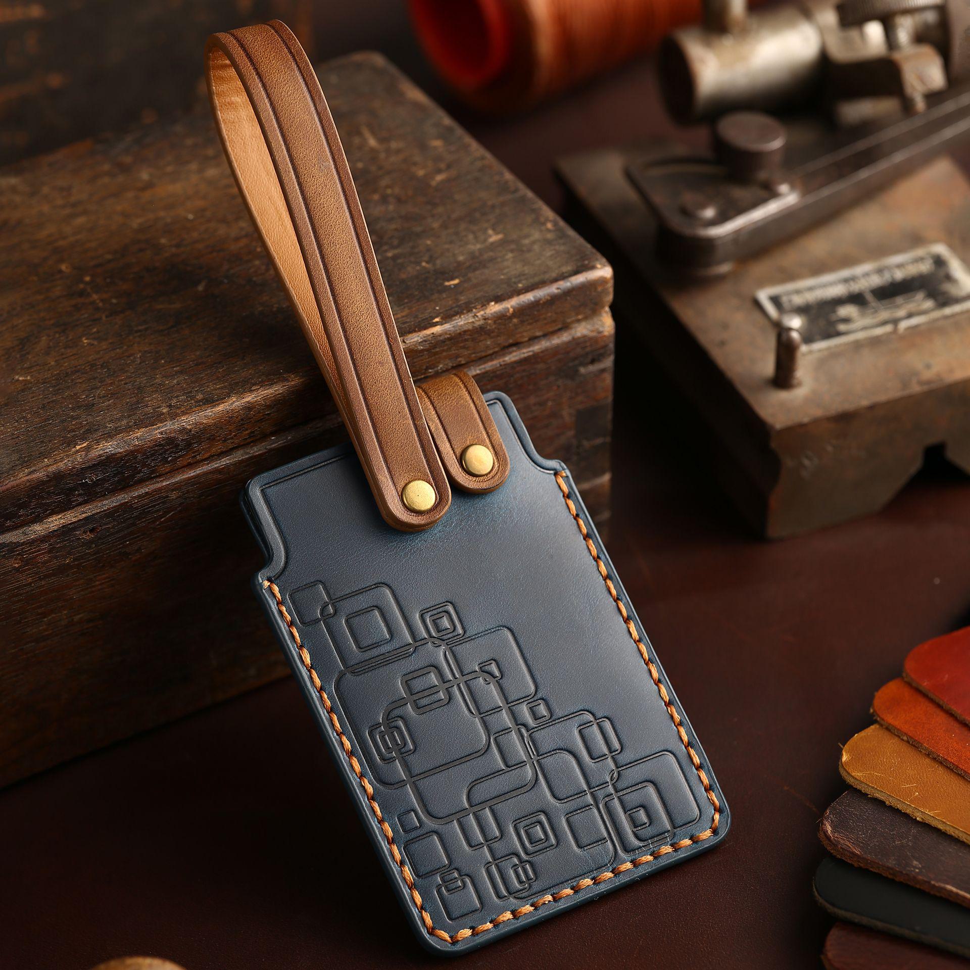 Премиальный держатель для карт NFC из натуральной кожи для Buick, Hongqi, Chery и BYD синий
Премиальный держатель для карт NFC из натуральной кожи для Buick, Hongqi, Chery и BYD синий