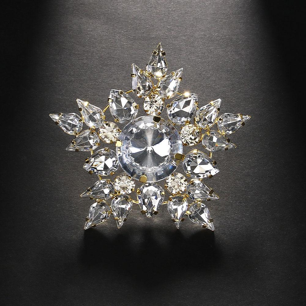Stonefans Snowflake Exaggerate Finger Ring Wedding Hand Accessories Elegant Women Round Rhinestone Open Ring Jewelry Bridal Gift золотой
Stonefans Snowflake Exaggerate Finger Ring Wedding Hand Accessories Elegant Women Round Rhinestone Open Ring Jewelry Bridal Gift золотой