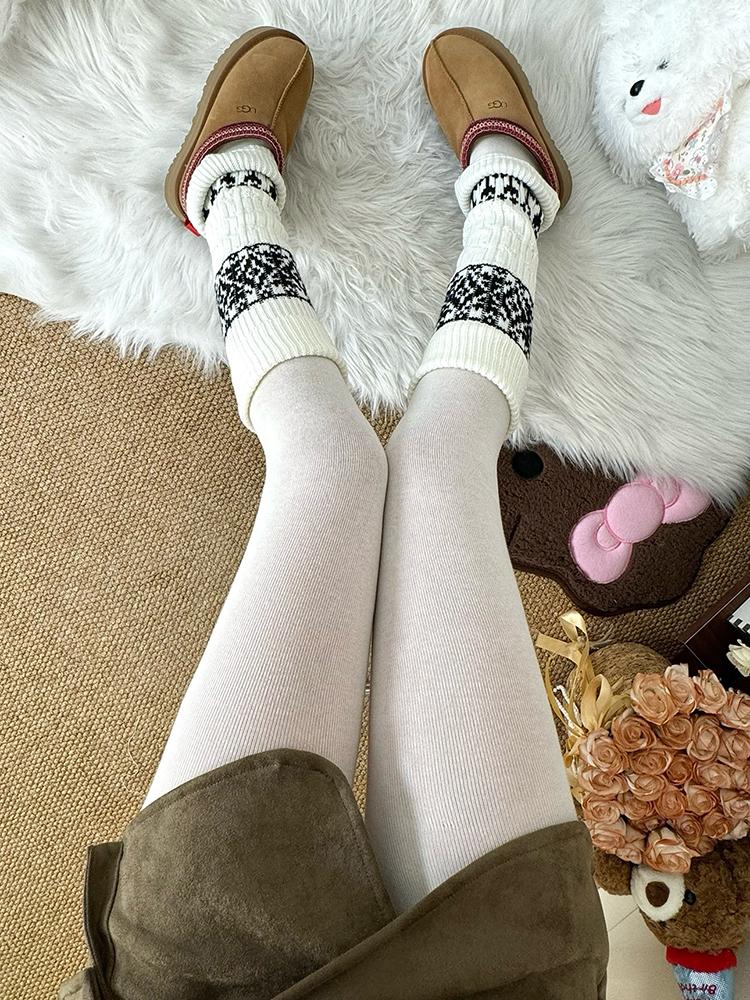 Y2K Autumn Thin Basic Tights Women s Pantyhose Elastic High Waist Stockings 2025 Body Shapeing Leggings Harajuku Streetwear One Size
Y2K Autumn Thin Basic Tights Women s Pantyhose Elastic High Waist Stockings 2025 Body Shapeing Leggings Harajuku Streetwear One Size