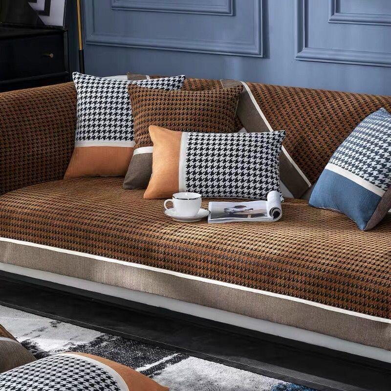 Коврик для дивана из синели, всесезонный универсальный, простой, современный для гостиной, противоскользящий, высококачественный кожаный чехол для дивана, ткань для покрытия 70*70
Коврик для дивана из синели, всесезонный универсальный, простой, современный для гостиной, противоскользящий, высококачественный кожаный чехол для дивана, ткань для покрытия 70*70