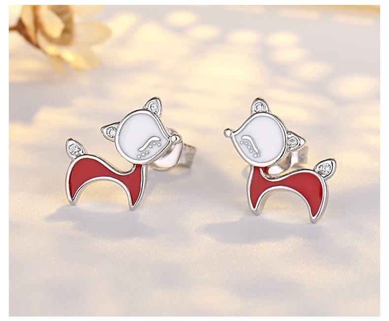 Маленькая лисичка ожерелье украшения для женщин универсальная эмаль капельная нишевая высококлассная маленькие серьги
Маленькая лисичка ожерелье украшения для женщин универсальная эмаль капельная нишевая высококлассная маленькие серьги