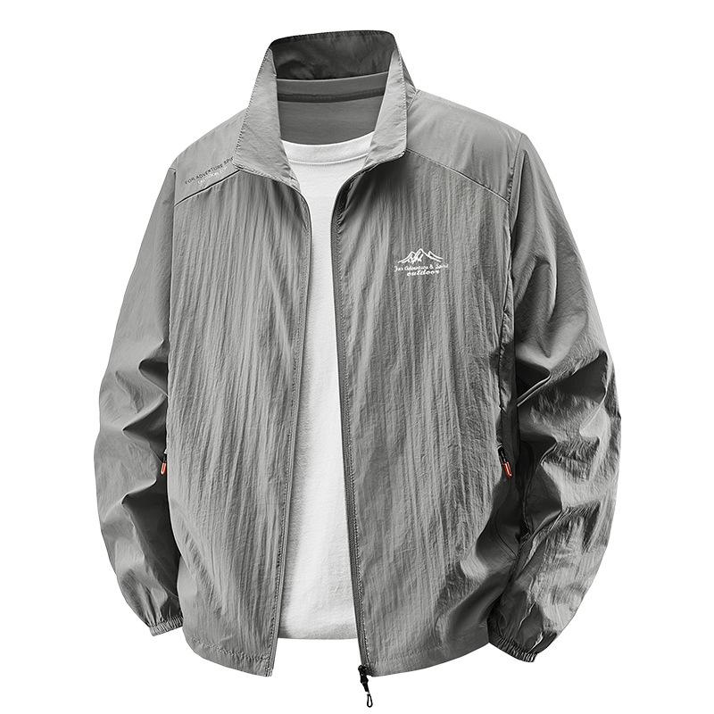 Sunscreen Men s Summer Ice Silk Thin Jacket New UV Protection Outdoor Fishing Men s Sunscreen Clothing M
Sunscreen Men s Summer Ice Silk Thin Jacket New UV Protection Outdoor Fishing Men s Sunscreen Clothing M