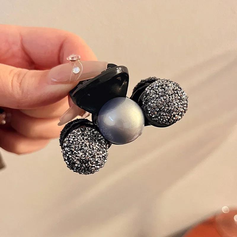 Мини Милые Круглые Акриловые Заколки для Волос для Женщин Девочек Маленькие Премиальные Легкая Роскошь Универсальные Практичные Боковые Зажимы Аксессуары для Головы
Мини Милые Круглые Акриловые Заколки для Волос для Женщин Девочек Маленькие Премиальные Легкая Роскошь Универсальные Практичные Боковые Зажимы Аксессуары для Головы