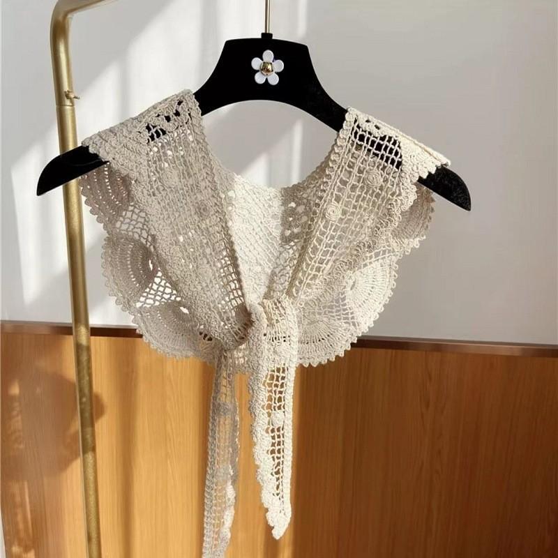 Fashion White Lace Fake Collar Shawl Wrap False Collars Female Necklace Small Scarf Shawl Detachable Collars Decor Wraps
Fashion White Lace Fake Collar Shawl Wrap False Collars Female Necklace Small Scarf Shawl Detachable Collars Decor Wraps
