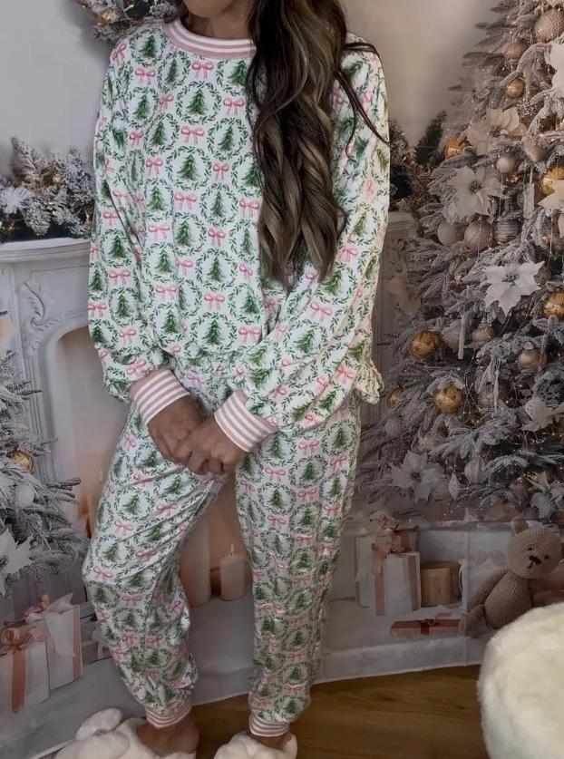 European & American Women s Autumn/Winter Printed Pajama Set - Long Sleeve, Long Pants, Loose Fit. XL зелёный
European & American Women s Autumn/Winter Printed Pajama Set - Long Sleeve, Long Pants, Loose Fit. XL зелёный