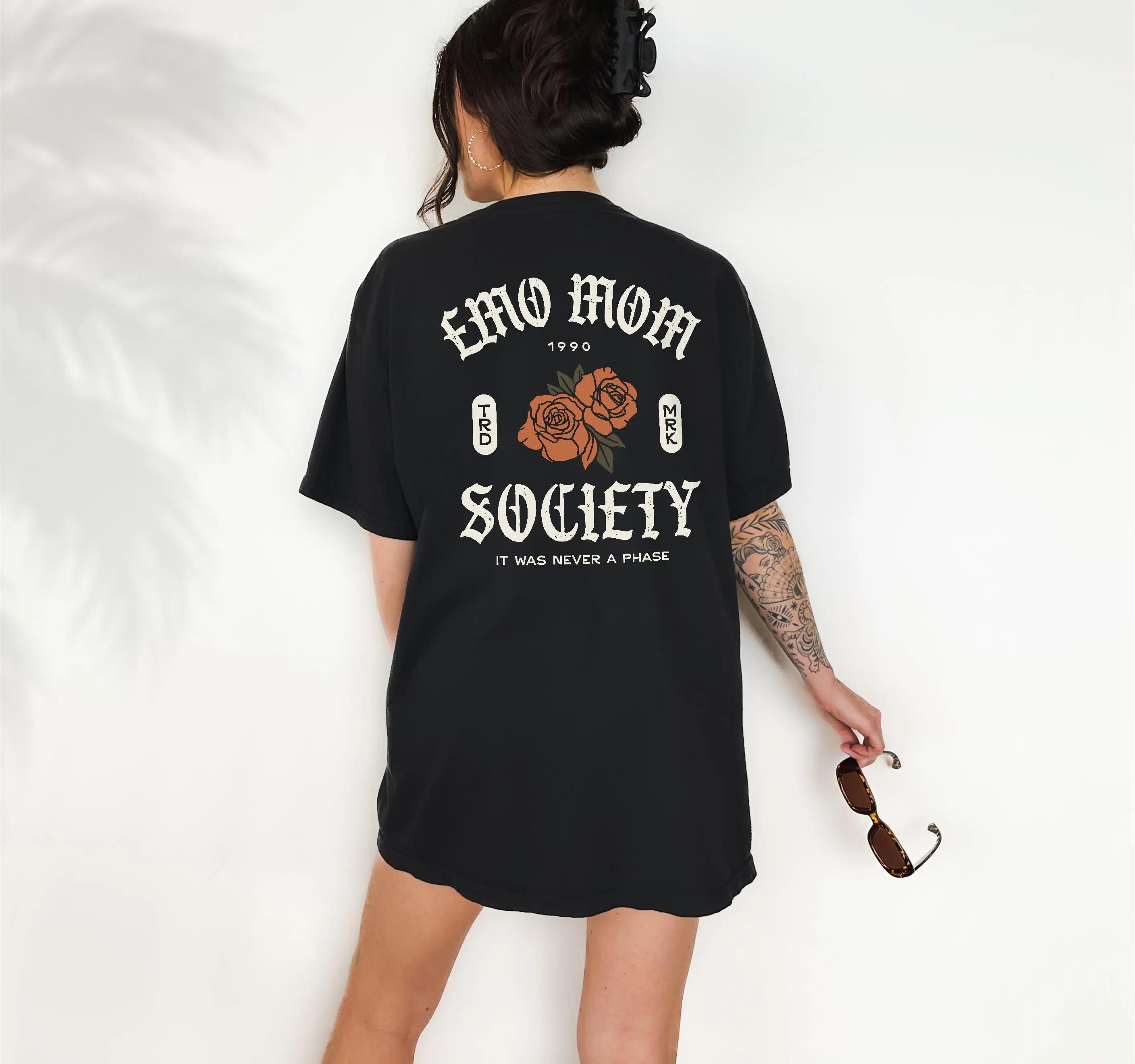 Plus Size Summer Womens Vintage Emo Mom Society TShirt Cotton Breathable Stylish Versatile Street Style Oversized XL
Plus Size Summer Womens Vintage Emo Mom Society TShirt Cotton Breathable Stylish Versatile Street Style Oversized XL