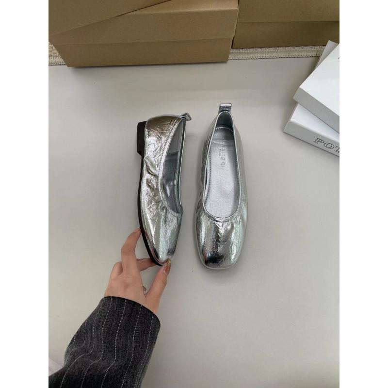 Обувь Doudou, обувь для бабушки, весна и осень 2025, новые мягкие кожаные туфли с одной педалью, легкие вечерние туфли для нежной феи 41 серебряный
Обувь Doudou, обувь для бабушки, весна и осень 2025, новые мягкие кожаные туфли с одной педалью, легкие вечерние туфли для нежной феи 41 серебряный