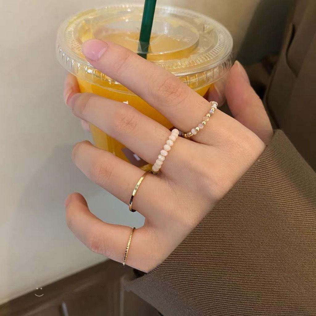 4Pcs Boho Rhinestone Rings Set for Women Wed Bridal Geometric Vintage Punk Metal Knuckle Ring Couple Jewelry Y2K Accessories
4Pcs Boho Rhinestone Rings Set for Women Wed Bridal Geometric Vintage Punk Metal Knuckle Ring Couple Jewelry Y2K Accessories