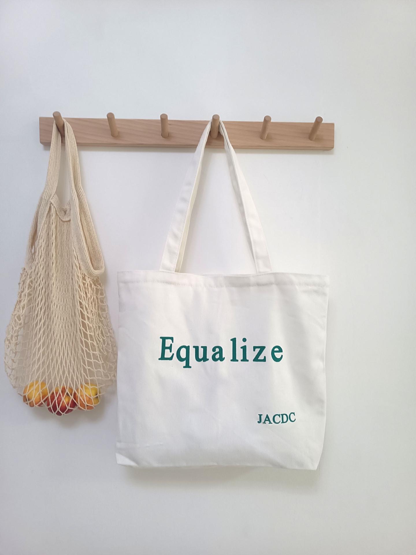 2024 One-Shoulder Letter Canvas Bag: Lazy Style Crossbody for Japanese Students
2024 One-Shoulder Letter Canvas Bag: Lazy Style Crossbody for Japanese Students