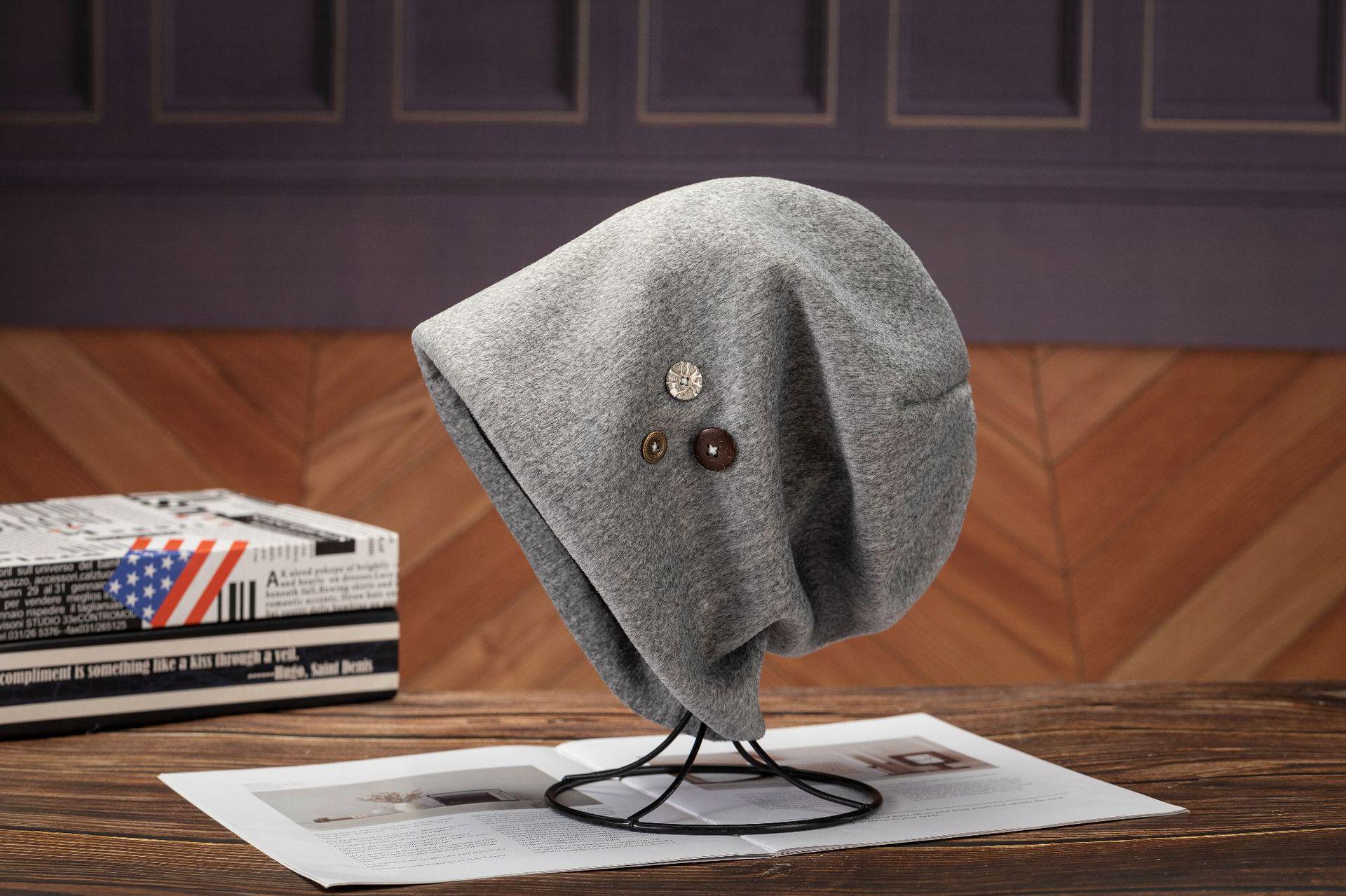 Unisex Thick Wool Slouchy Hat - Warm Retro Beanie with Large Brim for a Slimmer Face, Perfect for Autumn and Winter. One Size
Unisex Thick Wool Slouchy Hat - Warm Retro Beanie with Large Brim for a Slimmer Face, Perfect for Autumn and Winter. One Size