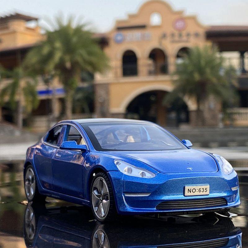 Новий 1:32 Tesla MODEL X MODEL 3 MODEL S Легкосплавна модель автомобіля Литі під тиском Іграшкова машина Звук і світло Дитина Для дітей Подарунки Хлопчик Model 3pKA
Новий 1:32 Tesla MODEL X MODEL 3 MODEL S Легкосплавна модель автомобіля Литі під тиском Іграшкова машина Звук і світло Дитина Для дітей Подарунки Хлопчик Model 3pKA