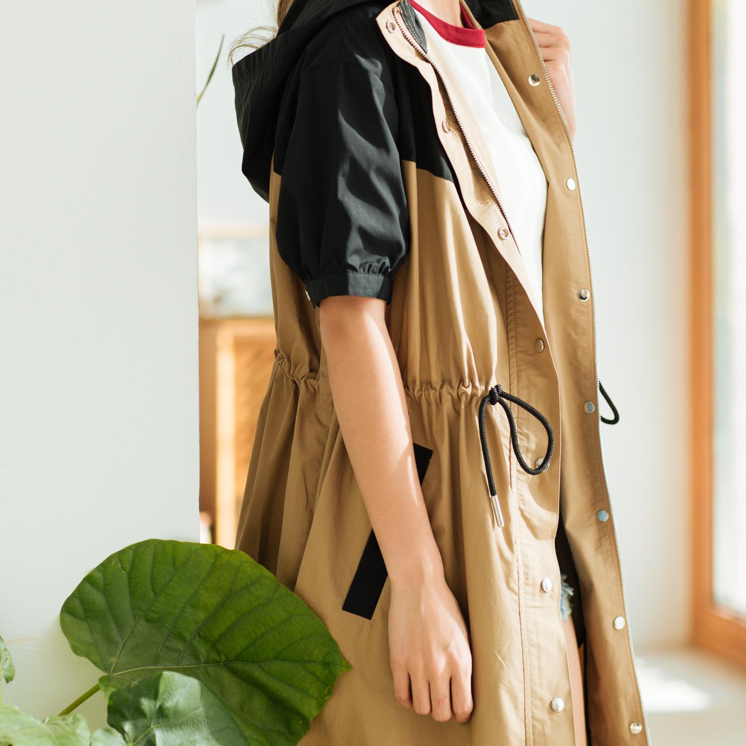 Шэнхун весна и осень японский повседневный контрастный цвет простой короткий рукав с капюшоном чистый хлопок свободный средней длины тренч женский 7388 one size fits all хаки
Шэнхун весна и осень японский повседневный контрастный цвет простой короткий рукав с капюшоном чистый хлопок свободный средней длины тренч женский 7388 one size fits all хаки