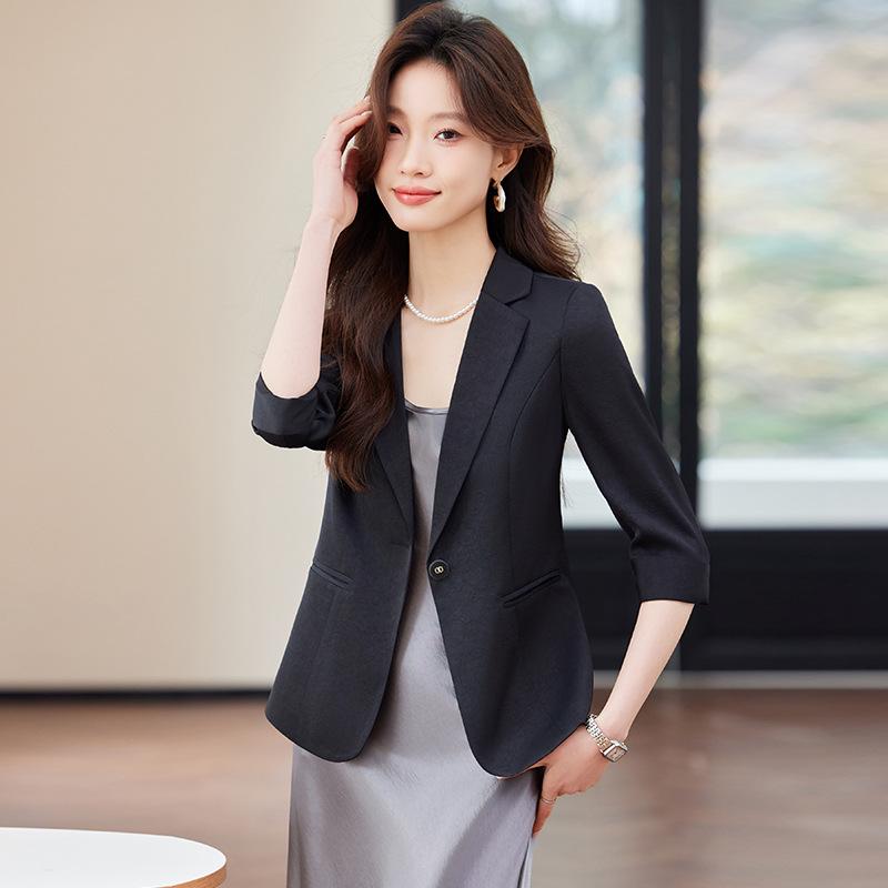 Легкий женский костюм-блейзер премиум-класса 2025 - Комплект из двух предметов малого размера для офиса и поездок XL
Легкий женский костюм-блейзер премиум-класса 2025 - Комплект из двух предметов малого размера для офиса и поездок XL