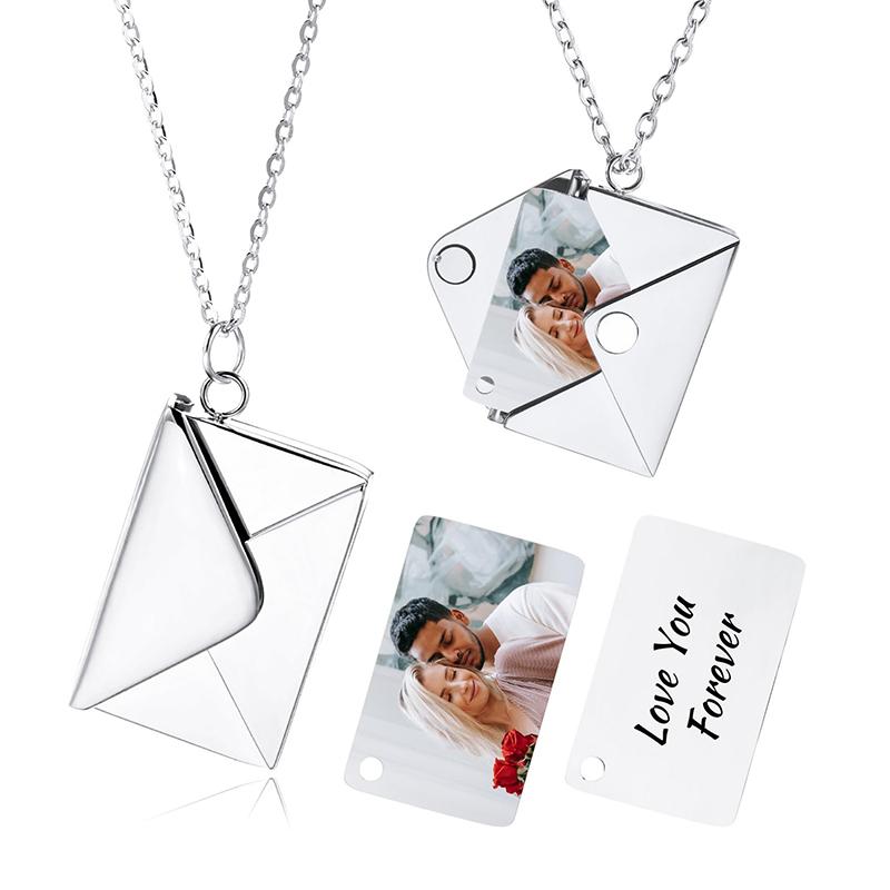 Personalized Photo Locket Necklace, Custom Engraved Text with Slide - out Picture Frame Memory Jewelry Ideal Gift for Loved Ones
Personalized Photo Locket Necklace, Custom Engraved Text with Slide - out Picture Frame Memory Jewelry Ideal Gift for Loved Ones