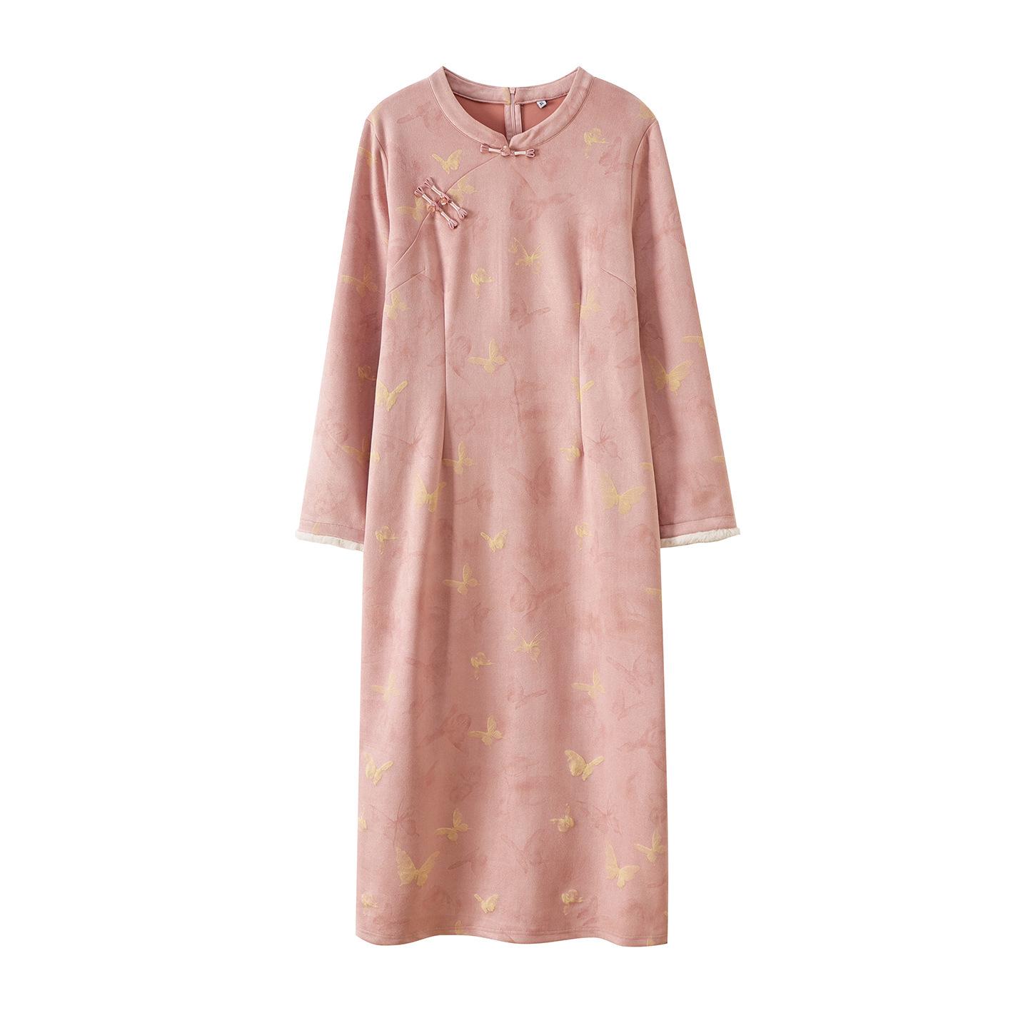 Zhi Xuan Pink Suede Plush Cheongsam - Plus Size Winter 2025 Elegant Chinese Style Dress for Women XL (130-145 lbs) розовый
Zhi Xuan Pink Suede Plush Cheongsam - Plus Size Winter 2025 Elegant Chinese Style Dress for Women XL (130-145 lbs) розовый