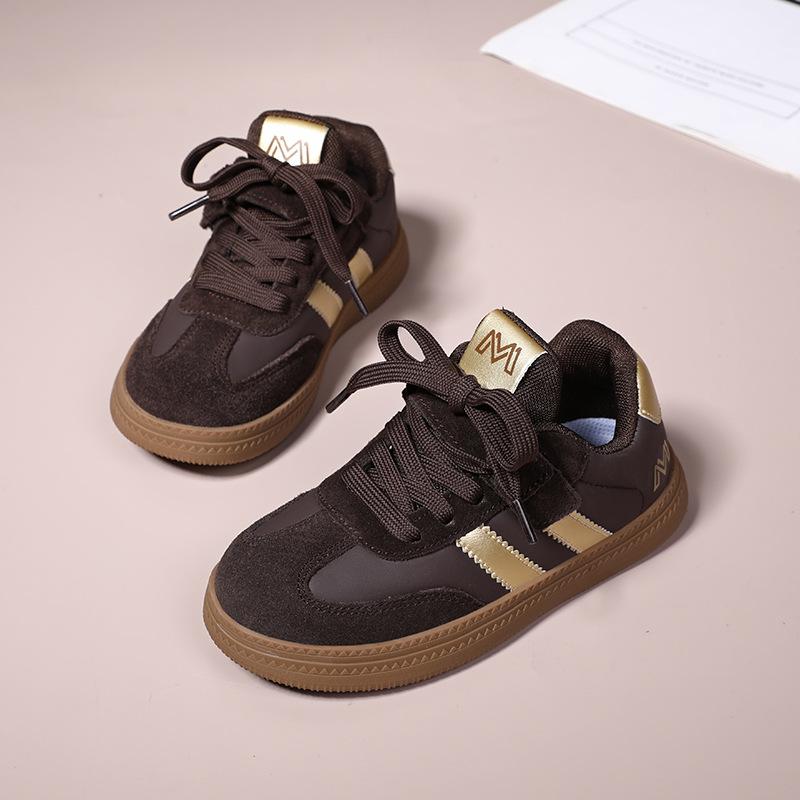 Детские кеды средней высоты для мальчиков, спортивная обувь, весна и осень, новая корейская версия, студенческие маленькие белые кеды, универсальная мягкая подошва, немецкий трай 38 коричневый