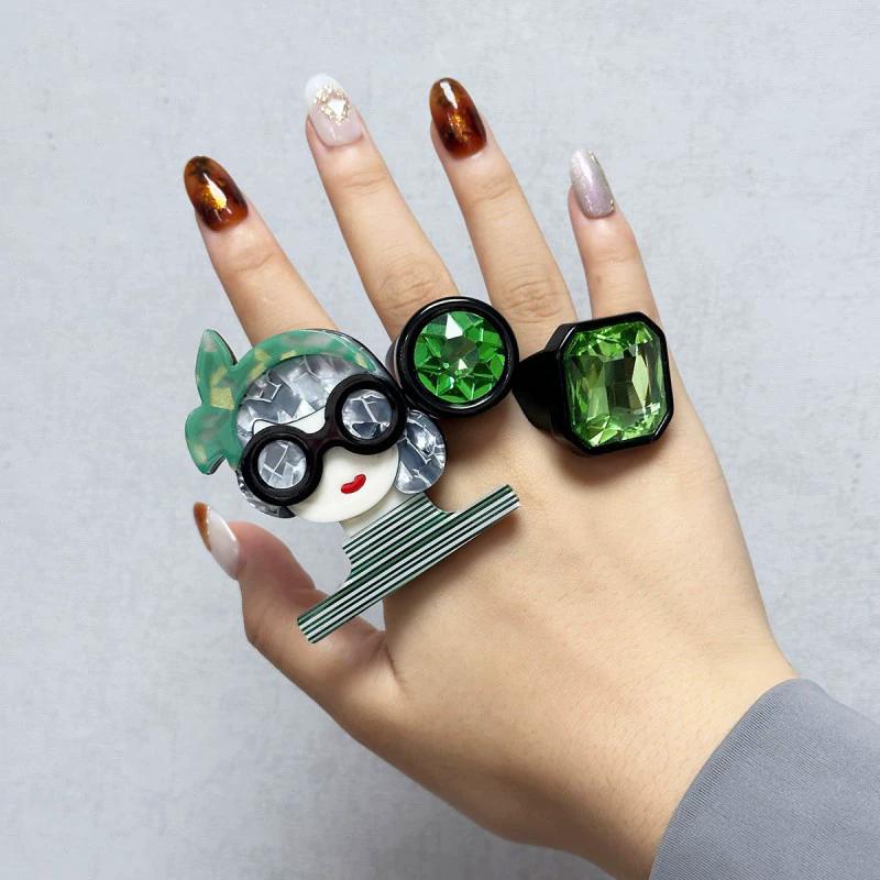 New Acrylic Geometric Ring an Instagram Fashion And Trendy Little Girl Ring is a Cute Jewelry Accessory for Ladies Diameter 1.8cm
New Acrylic Geometric Ring an Instagram Fashion And Trendy Little Girl Ring is a Cute Jewelry Accessory for Ladies Diameter 1.8cm
