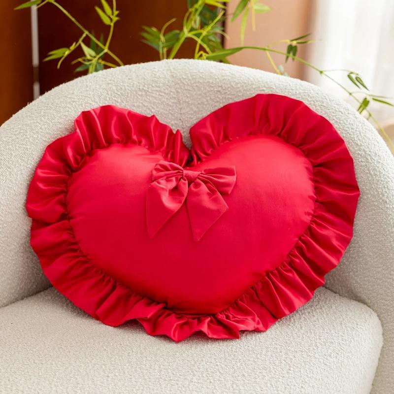 Solid Color Ruffled Heart Series Wedding Throw Pillow Cover Sofa Bed Waist PU Leather Pillowcase Living Room Bedroom Home Decor 50x50cm
Solid Color Ruffled Heart Series Wedding Throw Pillow Cover Sofa Bed Waist PU Leather Pillowcase Living Room Bedroom Home Decor 50x50cm