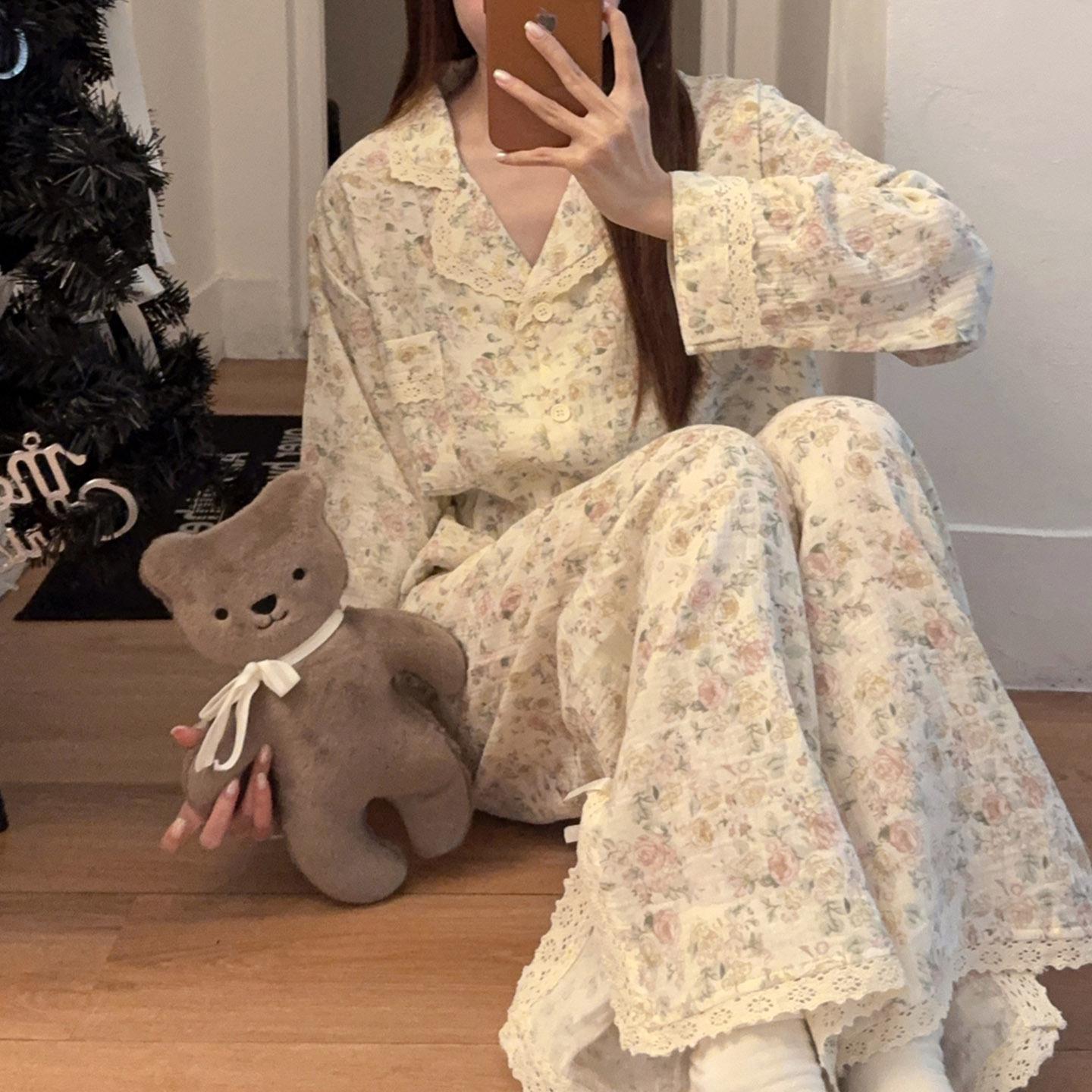 Korean Floral Lace Trim Pajama Set: Long Sleeve, Comfortable, Versatile for Women & Students Extra Large
Korean Floral Lace Trim Pajama Set: Long Sleeve, Comfortable, Versatile for Women & Students Extra Large