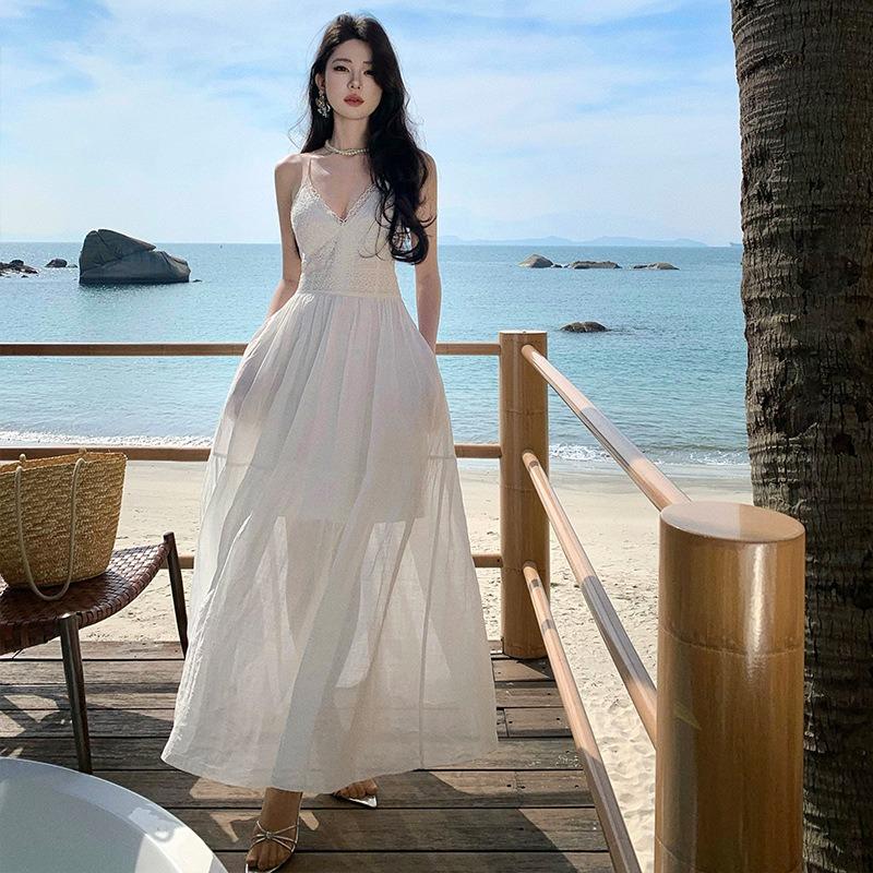 Gentle Temperament Vacation Suspender Dress Women s Summer New Lace Backless Big Skirt Birthday Dress Long Dress L
Gentle Temperament Vacation Suspender Dress Women s Summer New Lace Backless Big Skirt Birthday Dress Long Dress L